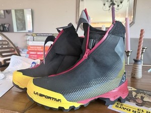 スポルティバ G2SM サイズEUR43 La Sportiva G2 EVO Mountaineering Boot