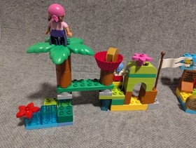 Lego Duplo 10513 Jake Neverland Hideout Pirates + 10512 Treasure Hunt Lot 100%
