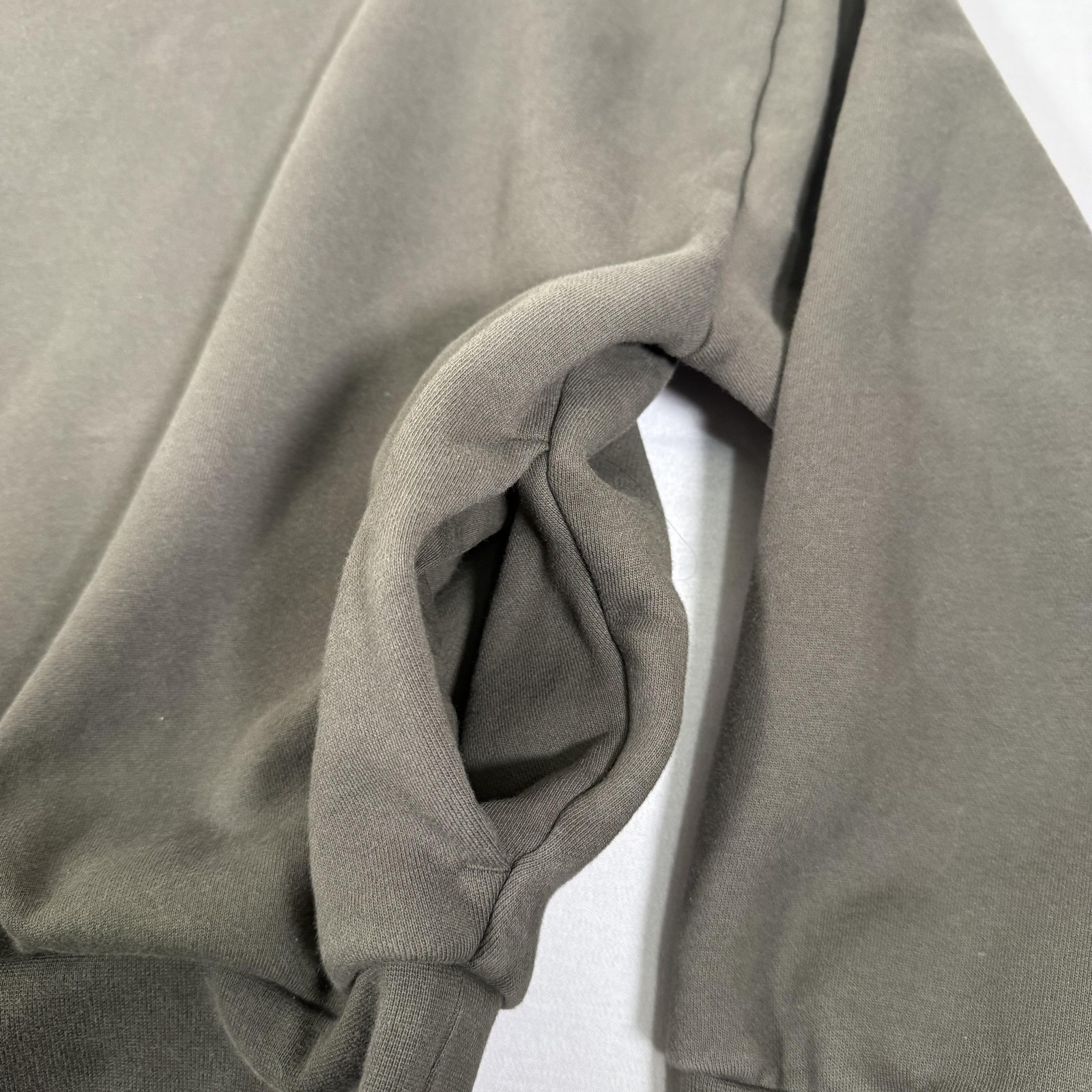 Essentials Sweatshirt Mens Small Gray Fear Of God Crew Neck Pullover Sweater