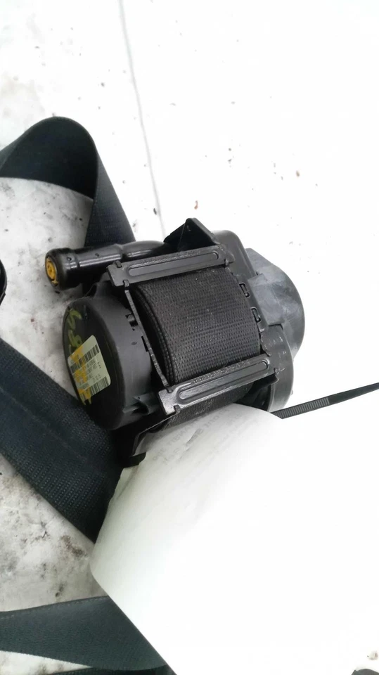 2016 Ford Transit 350 Front Left Seat Belt OEM EK4Z14611B09FB White 200K Miles - Imagem 2 de 4