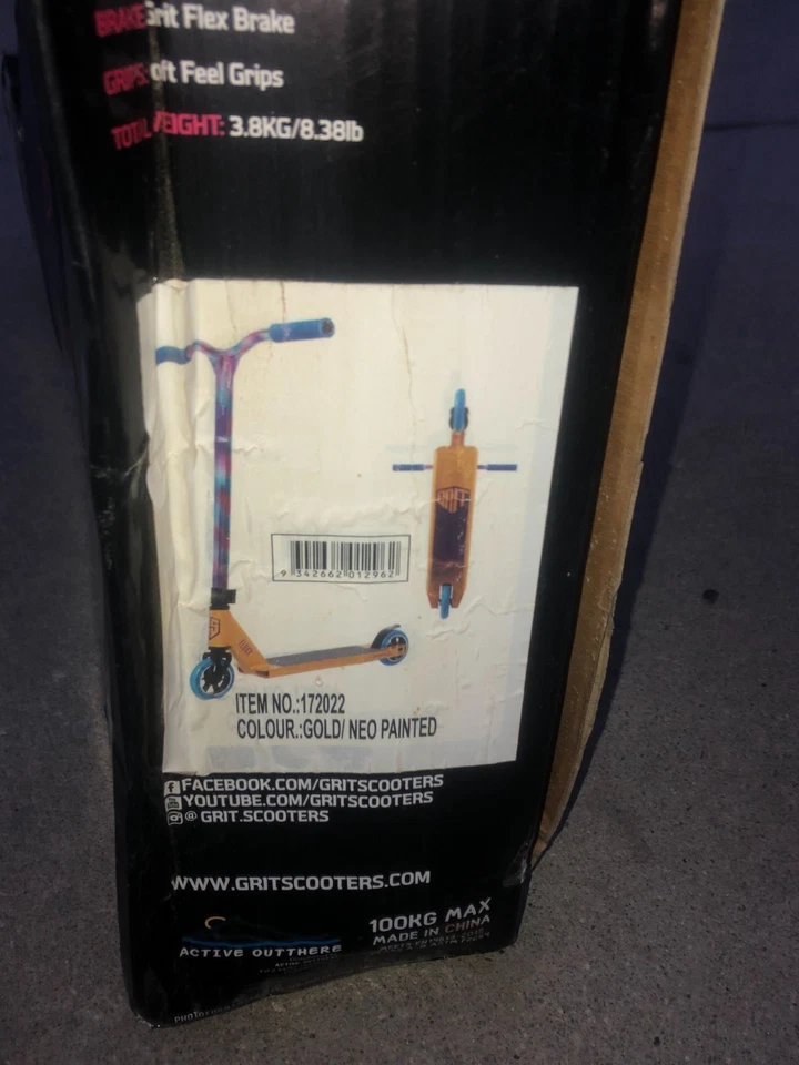 FLUXX GRIT SCOOTER NEO PINTADO KICK SCOOTER Foto 4 de 4