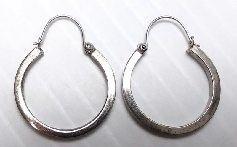 14K White Gold Earwire W/ Sterling Silver Hoop Earrings