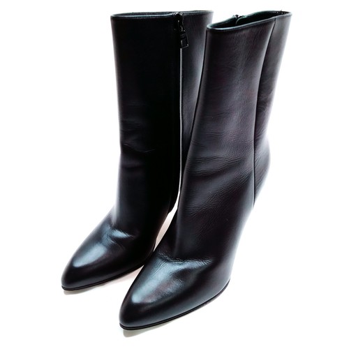 Alexander McQueen Boots Women Black Leather calf 3982426
