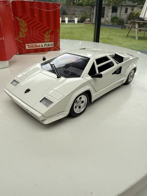 Vintage Polistil Lamborghini Countach weiß 1/18 Die Cast Modellauto 