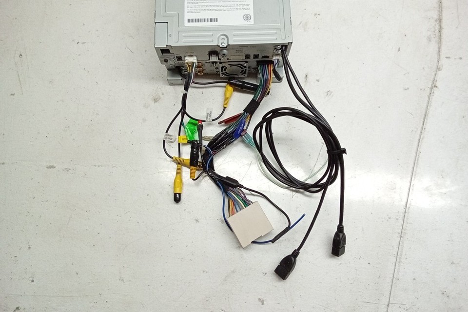 Kenwood Double Din CD Player Radio Display and Receiver DNX892 eBay