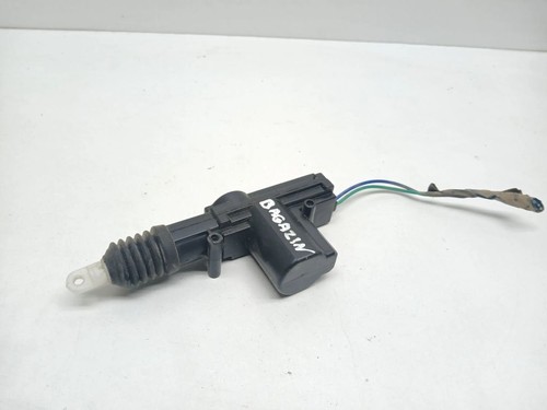 Audi 100 S4 C4 1991 Stellmotor Zentralverriegelung UST111448