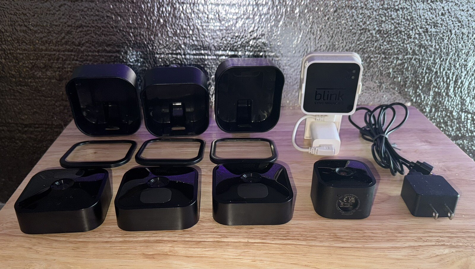 Blink Outdoor 4 1080p HD Wi-Fi Security Camera System - 4 Camera Kit - Weatherproof - Black