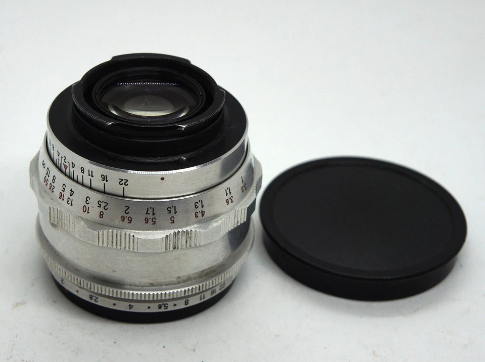 Lente alemana Carl Zeiss Jena Biotar 2/58 montura Exakta Foto 4 de 4