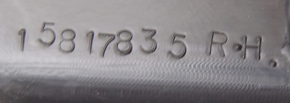 Hummer H3 2006-2010 diestro panel basculante lateral pasajero moldura nuevo OEM gris 15817835 Foto 4 de 4