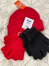Wonder Nation Red 1 Hat  Black Red 2 Gloves Set-One Size D25