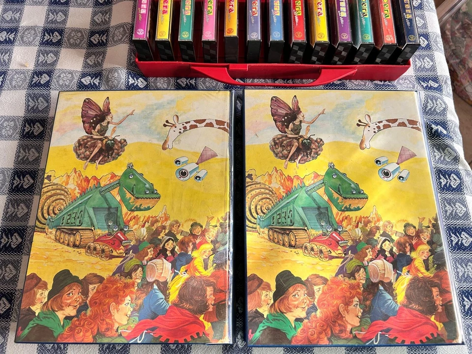 C'ERA UNA VOLTA 1/26 COMPLETA + SPECIALE NATALE fascicoli, cassette, valigetta - - Immagine 3 di 4