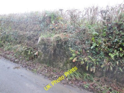 Photo 6x4 Waun-gwiaill-fawr Farm Milk Stand Pontyates/Pont-iets There is c2015