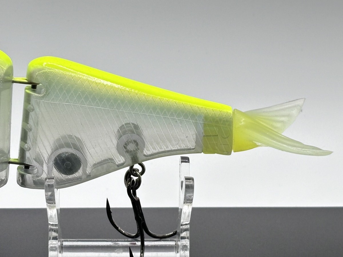 DRT KLASH9 Hi Lemonade with V tail Used Swimbait fishing lure From