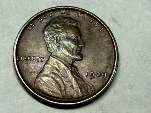 1909 VDB Lincoln wheat cent. Very nice AU. #u2
