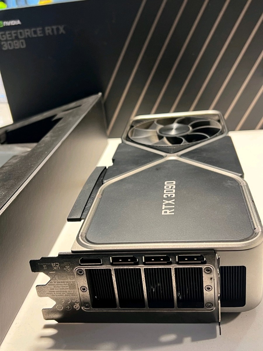 RTX 3090 Founders Edition おまけ付き Nvidia GeForce RTX 3090 Founders Edition 24GB GDDR6X GPU