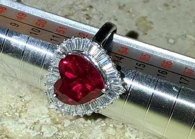   925 STERLINGSILBER Herzschliff simulierter roter Rubin HALO | STATEMENT Ring  