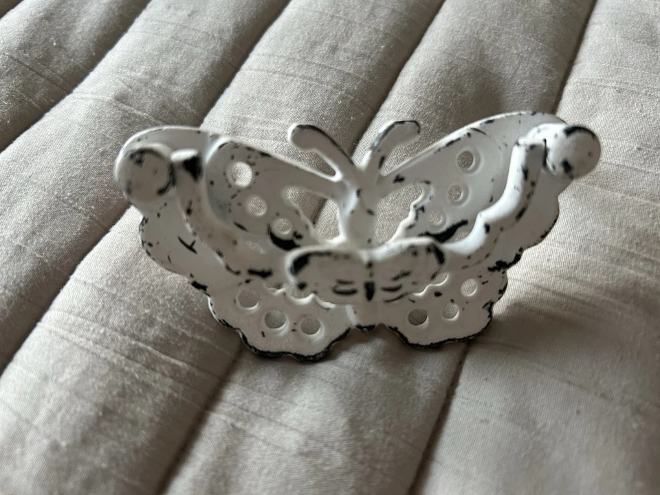 Juego de 9 tiradores completos de cajón con mango de hierro fundido mariposas blancas envejecidas* Foto 3 de 4