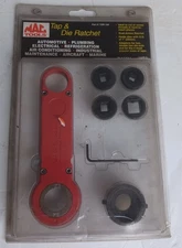 Mac tools tap and die ratchet set #TDR-100 made in Canada.sealed