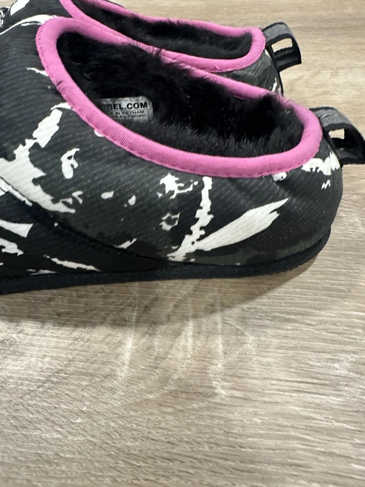 Zapatillas para mujer SOREL Go Bodega Run para interior y exterior talla 9 Foto 3 de 4