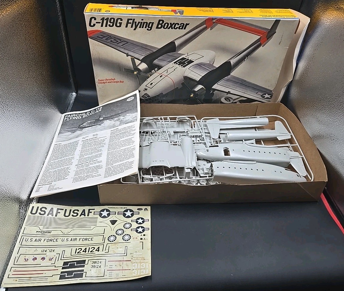 航空機・ヘリコプター Italeri 1/72 Fairchild C-119G Kit New Testors Italeri 1/72 Fairchild C-119G Flying Boxcar Air Force