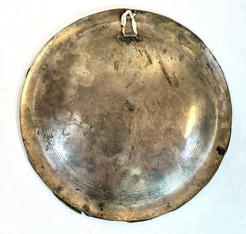 2 VTG MCM Egyptian Metal Wall Decor Plates Brass Copper mixed Signed 8” pharoah - Picture 14 of 15