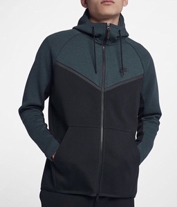 nike tech fleece windrunner green