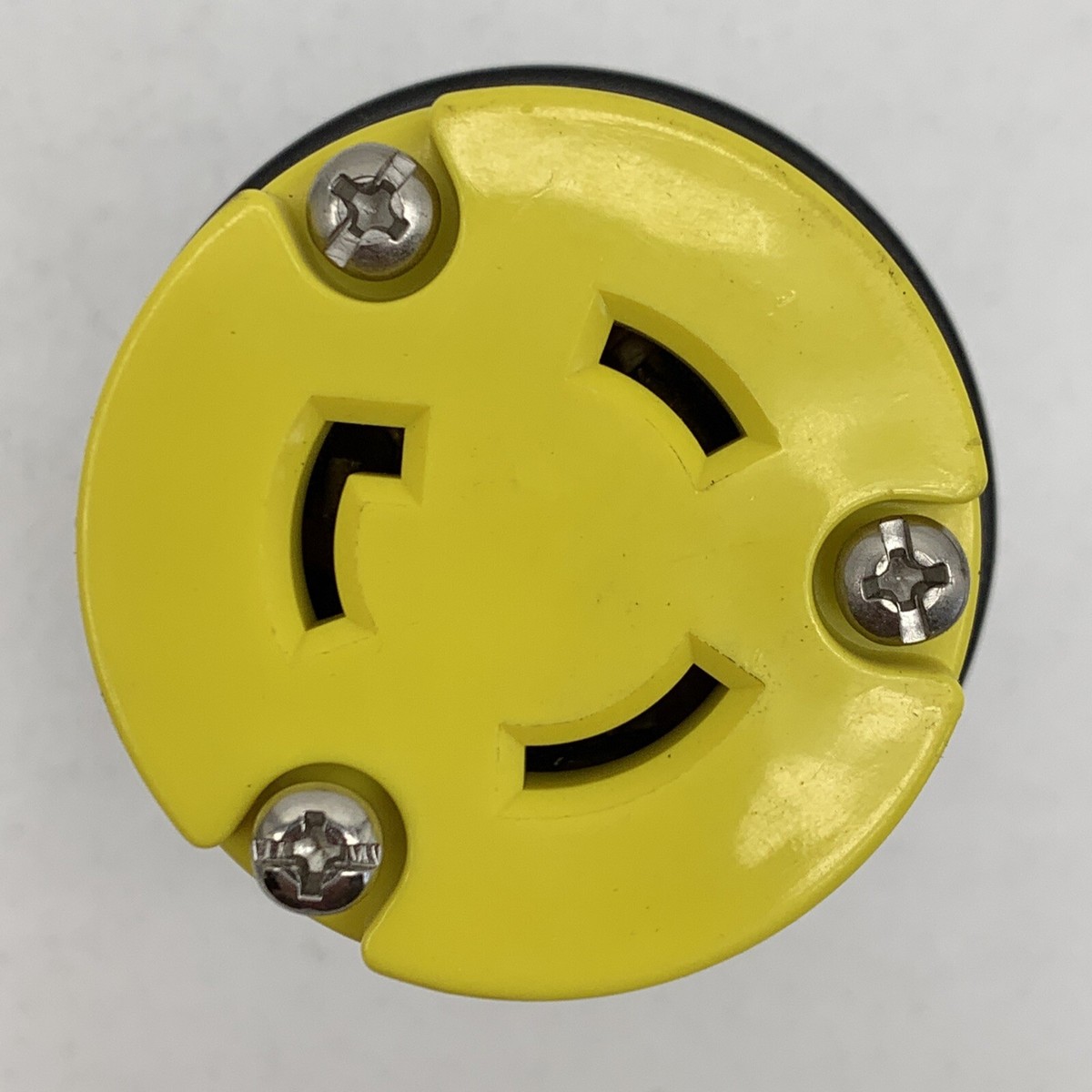 Pass & Seymour L520-C Turnlok Locking Connector 20A 125V NEMA L5