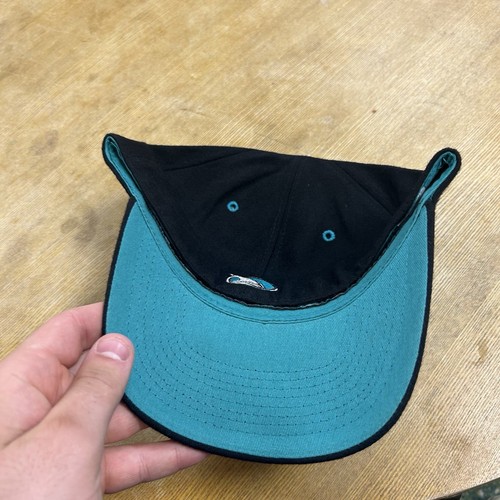 Vintage San Jose Sharks NHL Throwback Logo Black Teal Wool Cap Hat Size 7 3/8 - Picture 6 of 10