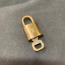 Louis Vuitton Padlock 311 Gold LV Logo Metal ...