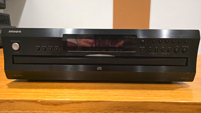 Integra CDC-3.4 Premium 6-Disc CD Changer Black RCA/Coax/Optical, RS-232/IR