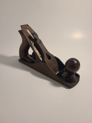 Vintage Sargent No. 408 Wood Working Bench Plane Corrugated Bottom 9.5"
