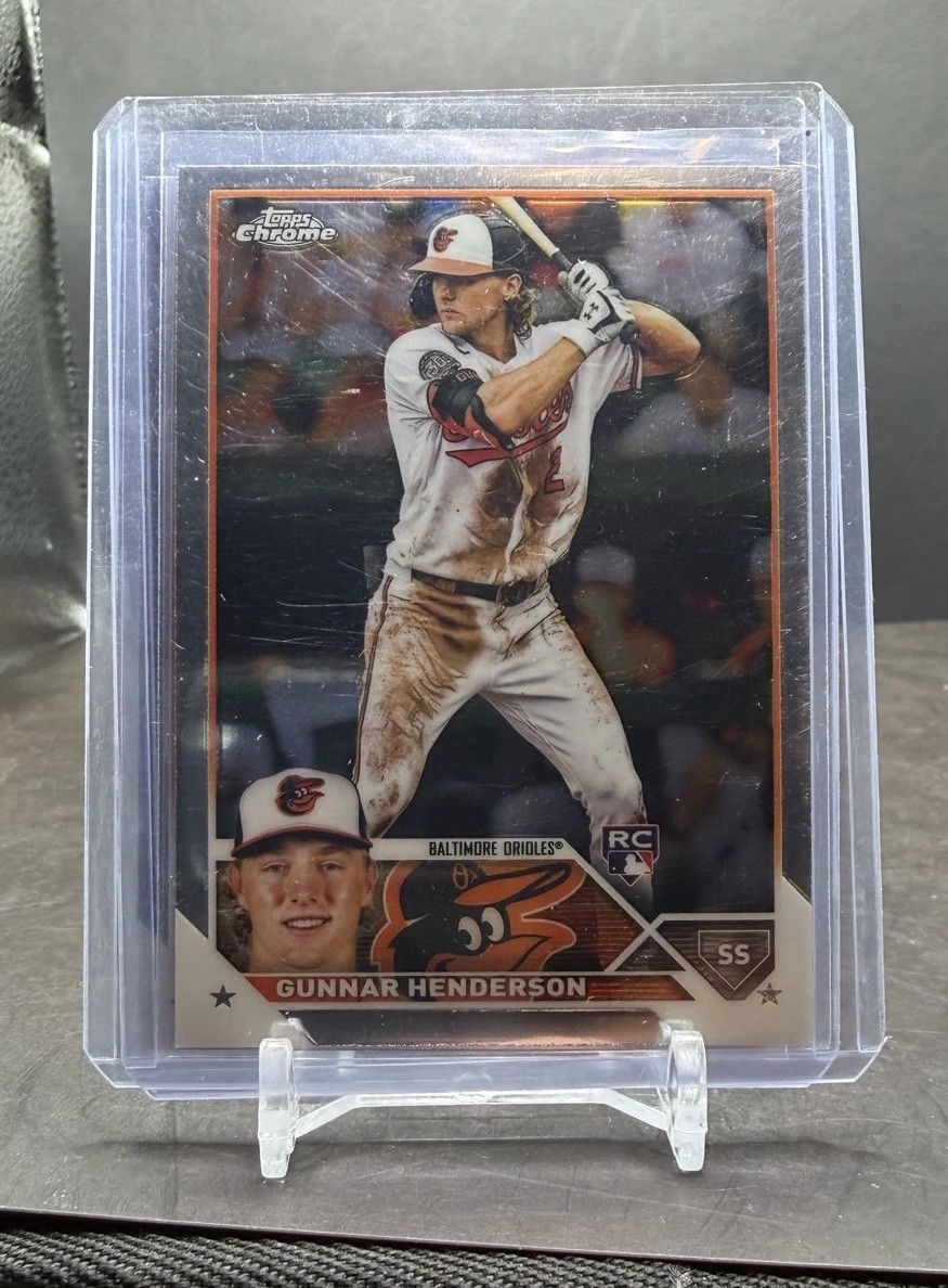 2023 Topps Chrome - Gunnar Henderson #2 Batting (RC)