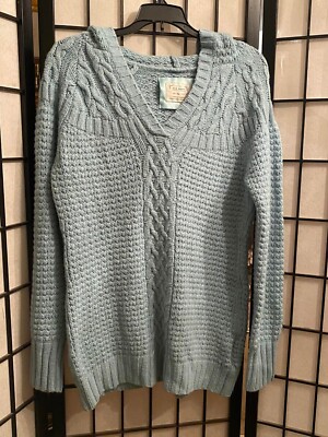 Old Navy Hooded Sweater Size XL Acrylic/Wool Blend