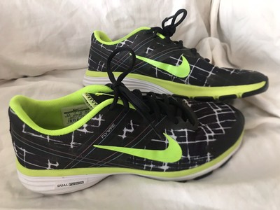tenis nike training flywire