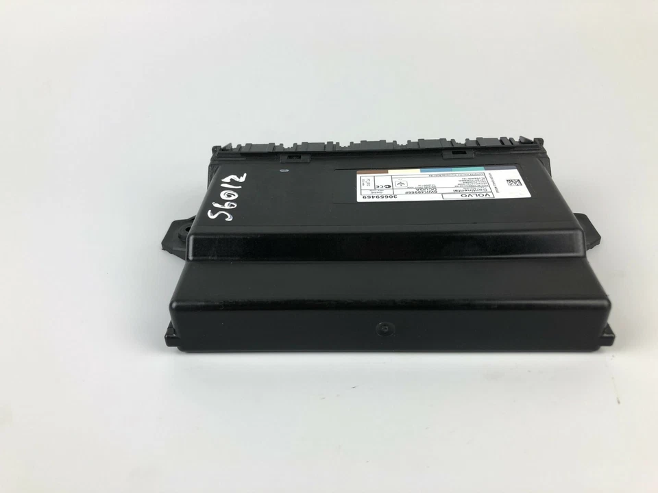 Volvo S60 V60 Keyless Entry Control Module ECU Genuine 30659469 - Image 4 of 4