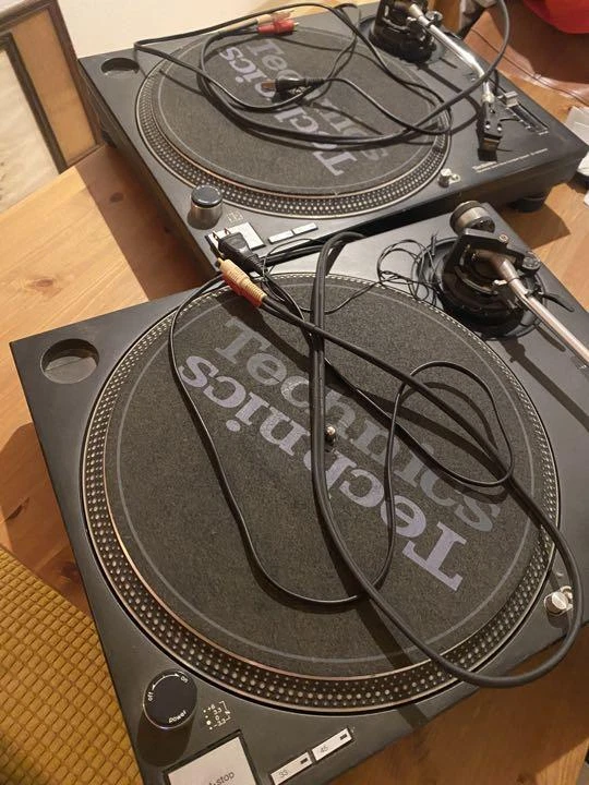 Technics SL-1200MK3 2 set