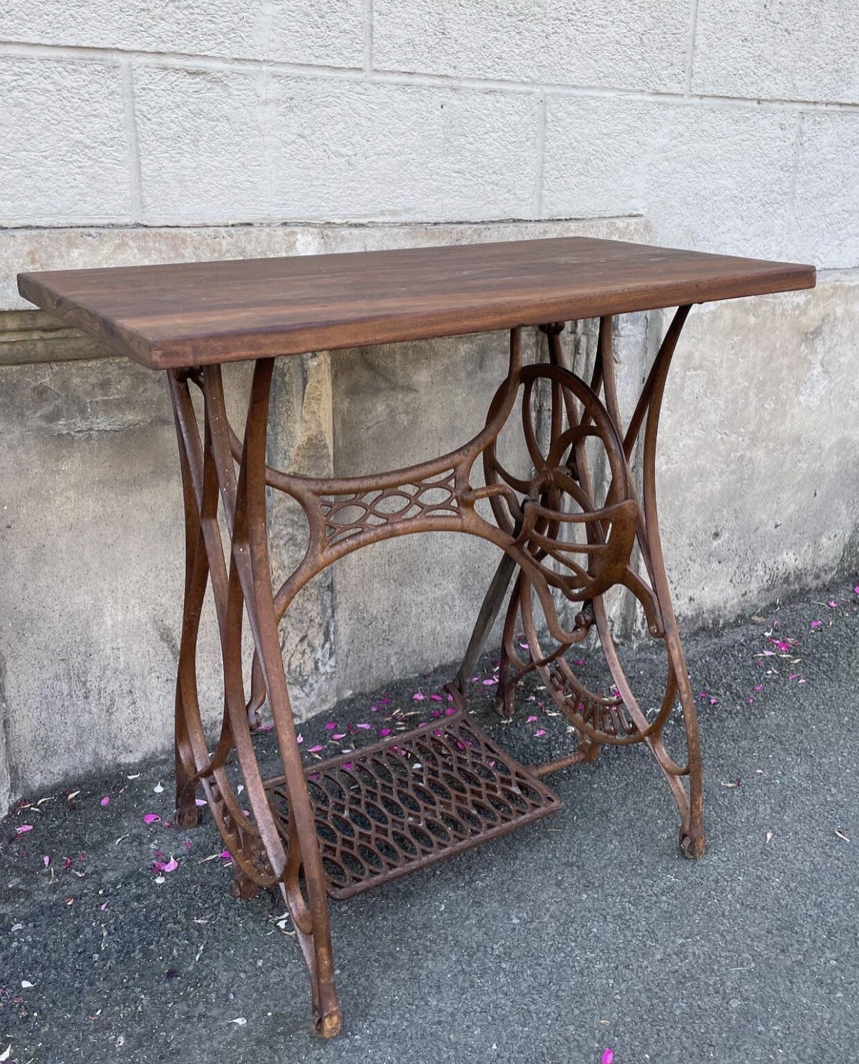 Vintage antique Jones sewing machine cast iron table eBay