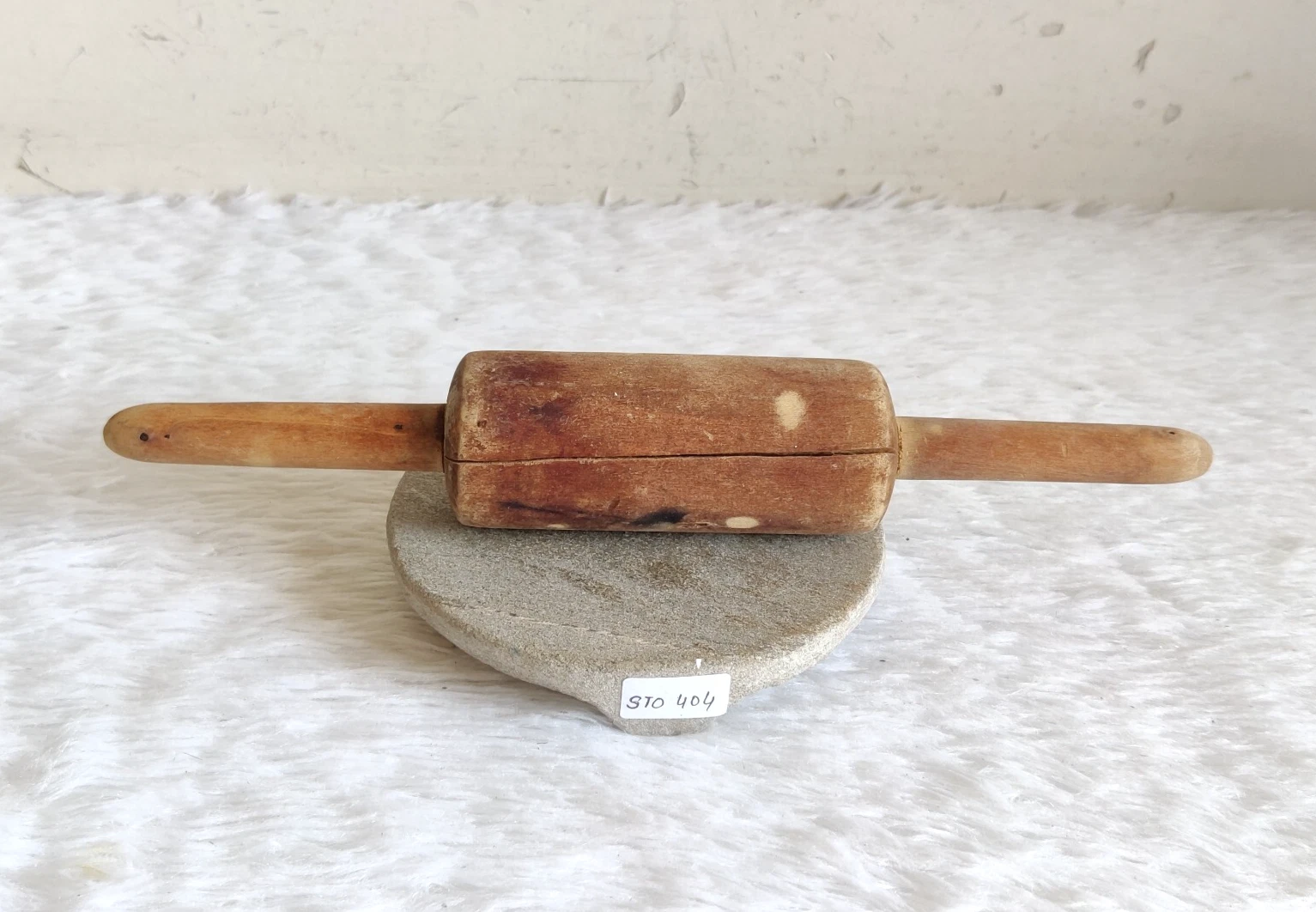 Antique Stone Chakla Rolling Board Floral with Wooden Belan India Vintage STO404
