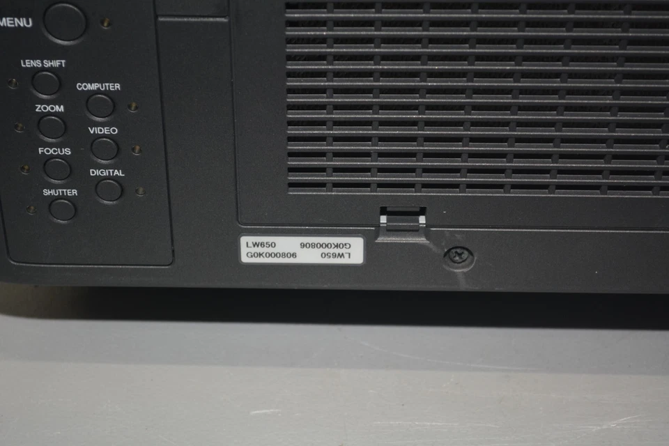 ^ Christie LW650 Large Venue LCD Projector 6500 Lumens 2388 Lamp Hours (READ) - Image 2 of 4