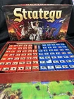 Stratego Capture Flag Strategy Board Game Vintage 1996 Milton Bradley Complete