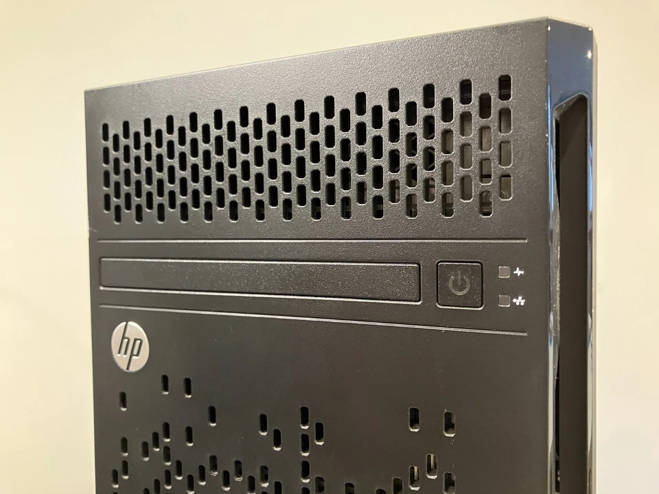 HPE ProLiant ML110 Gen9 12Gb RAM Xeon 1.6GHz - Immagine 3 di 4