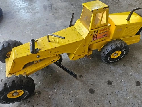 Tonka Turbo Diesel Road Grader Pressed Steel XMB-975 With Swing Plow/Underbelly