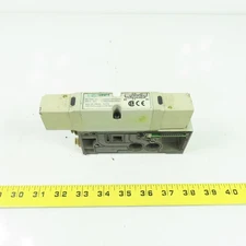 Numatics 122BB4Z2MN00061 150PSI 2/4Way Solenoid Pneumatic Valve Manifold 24VDC