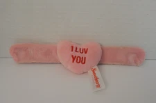 MTY Int'l * Spangler Candy Co/Sweethearts Candies ~'I LUV YOU' Pink Heart Hugger
