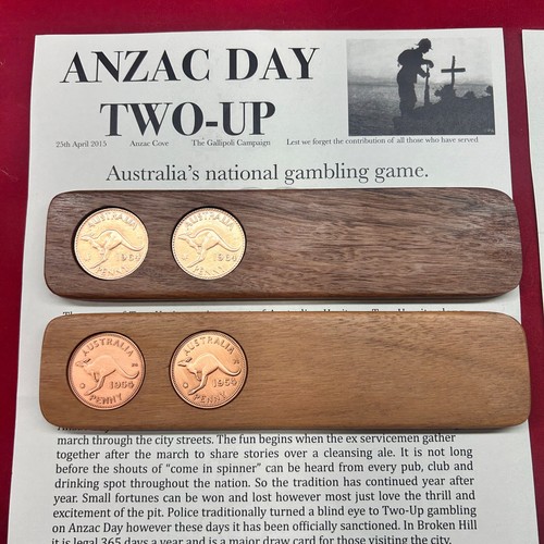 1975 Birthday Gift. Aussie Two-Up Game Set with 2 Australian Pennies. ANZAC Day - Picture 3 of 10