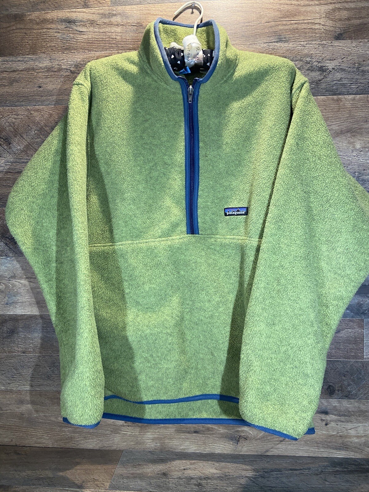 Green Synchilla Pullover Size 