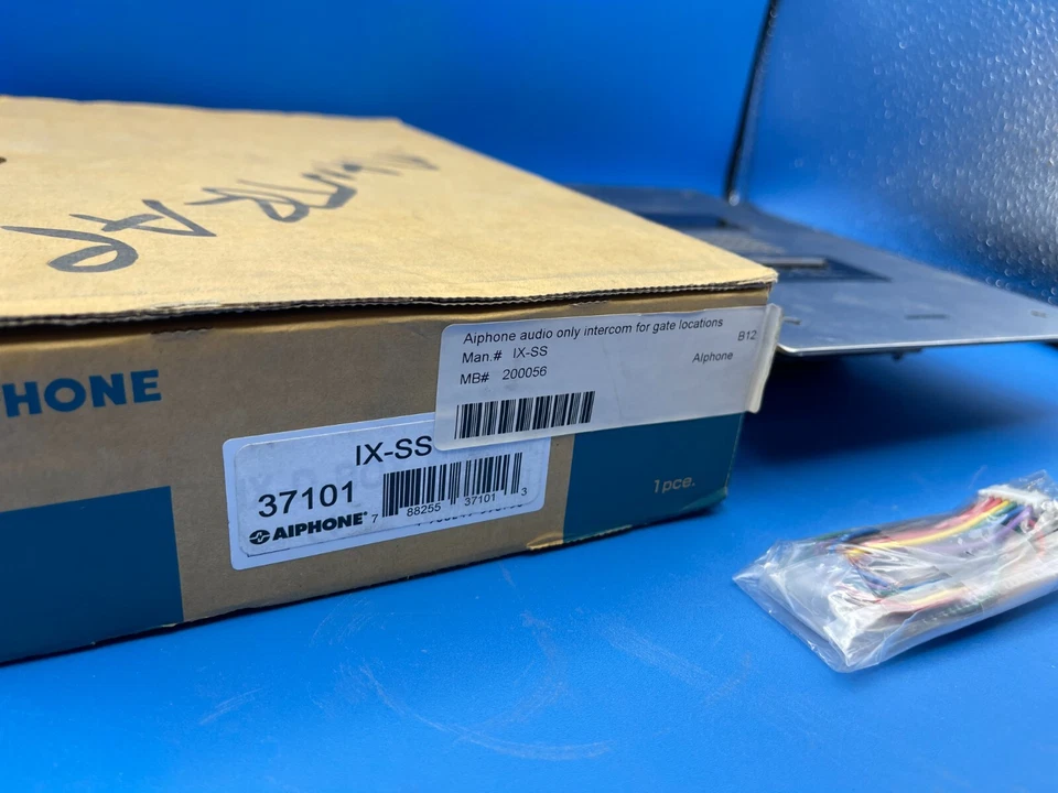 IX-SS- Aiphone Series IP Addressable  CALL BUTTON *READ* NOS *STORAGE WEAR* - Image 3 of 4