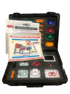 Elenco Snap Circuits Extreme SC-750r With Manuals And Teacher And Student Guide