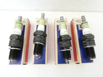 Für Alfa Romeo Spider I.E. 2000 Kit Auto 4 Kerzen Delco Zündkerze