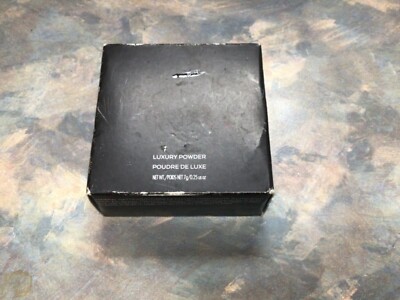 Neveen Dominic Mineral Loose Powder Luxury Powder In Chi Chi